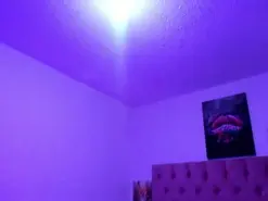 Amateur Nude Webcam of Eimy_saenzx