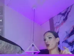 Amateur Free Live Porn of agatha_monfort1