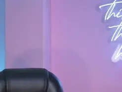 Amateur Adult Webcams of MaddisonTaylor