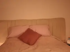 Amateur Watch Live Sex Cams of rossaquenn