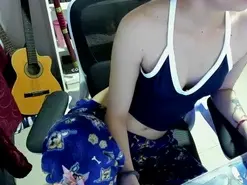 Amateur Live Sex Cam of Nian_2024