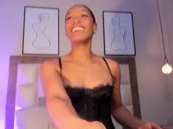 Amateur Nude Webcam of EmmaClarck