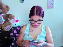 Amateur Adult Webcams of Emma_boo