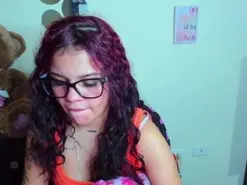 Amateur Live Sex of Emma_boo