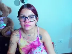 Amateur Live Sex Cam of Emma_boo