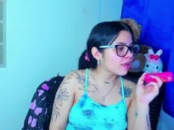 Amateur Adult Webcam of Emma_boo