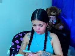 Amateur Adult Webcams of Emma_boo