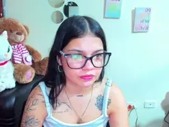 Amateur Adult Webcam of Emma_boo
