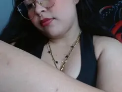 Amateur Live Porn of Elinax