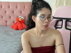 Amateur Nude Webcam of miley777