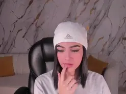 Amateur Live Porn of CarolineEvansX