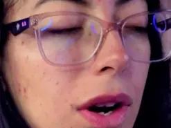 Amateur Live Porn of Miranda_sexlove