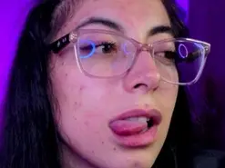 Amateur Live Porn of Miranda_sexlove
