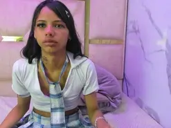 Amateur Sex Cam of Bratz75