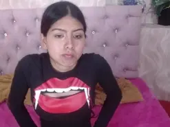 Amateur Nude Webcam of JuliannaLingx