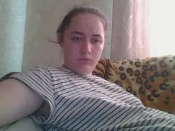 Amateur Free Porn Cam of skyressies0303