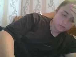 Amateur Free Porn Cam of skyressies0303