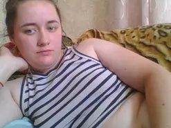 Amateur Live Sex Cam of skyressies0303