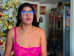 Amateur Free Porn Cam of latin_couple77