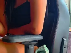 Amateur Free Porn Cam of latin_couple77