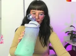 Amateur Live Porn of hot_moon_18