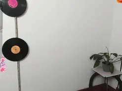 Amateur Free Porn Cam of hot_moon_18