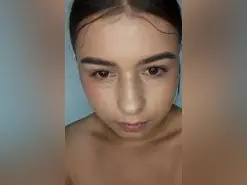 Amateur Adult Webcams of leah_walker7