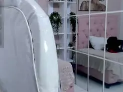 Amateur Adult Webcam of zoe_cortez