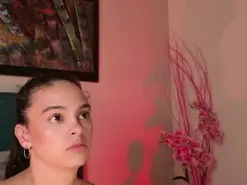 Amateur Free Live Porn of PaulinaSaint