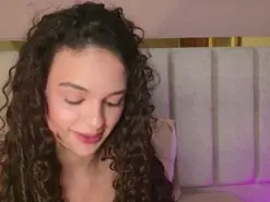 Amateur Live Porn of PaulinaSaint