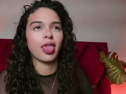 Amateur Sex Cam of PaulinaSaint