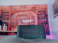 Amateur Sex Cam of emeli_roushot