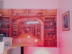 Amateur Live Sex Cam of emeli_roushot