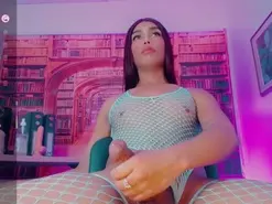 Amateur Best live sex cam show of emeli_roushot