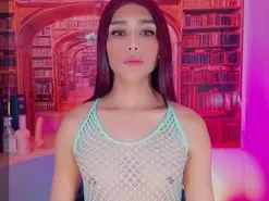 Amateur Sex Cam of emeli_roushot