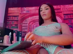 Amateur Sex Chat of emeli_roushot