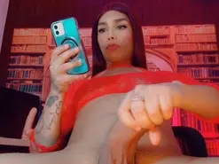 Amateur Free Porn Cam of emeli_roushot