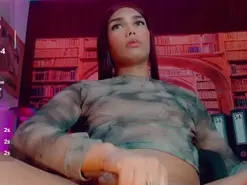 Amateur Nude Webcam of emeli_roushot