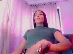 Amateur Free Porn Cam of emeli_roushot