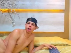 Amateur Nude Webcam of Milkfor_You