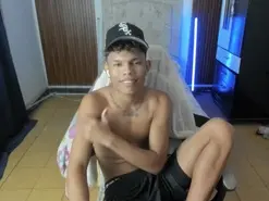 Amateur Adult Video Chat of juan_mhata