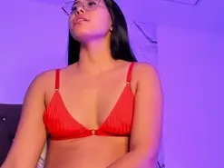 Amateur Live Sex of alysson-18