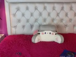 Amateur Watch Live Sex Cams of Elycandy