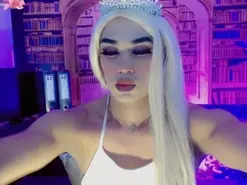 Amateur Adult Webcam of michell_luxe