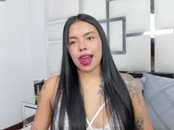 Amateur Nude Webcam of ZoeSwam