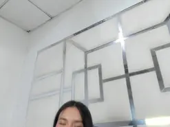 Amateur Free Live Porn of ZoeSwam