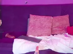 Amateur Adult Webcam of maylu_fox