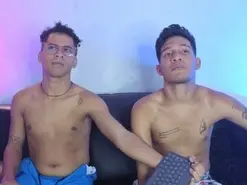 Amateur Free Live Porn of Hot_Boys_ADS