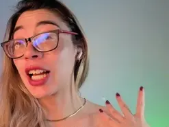 Amateur Live Porn of carol_blonde