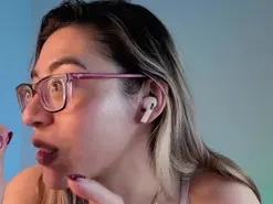 Amateur Adult Video Chat of carol_blonde